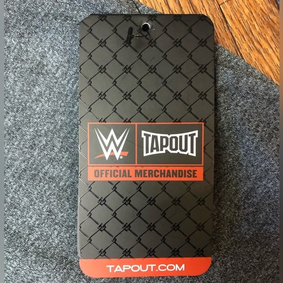 Tapout Dryfit 1/4 Zip Shirt NWT - Picture 3 of 9